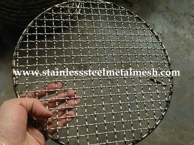 Framed Crimped Mesh For BBQ